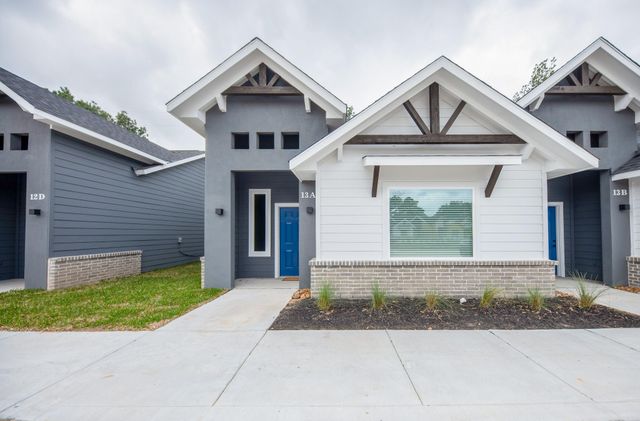 10317 Lake, Houston, TX, 77070