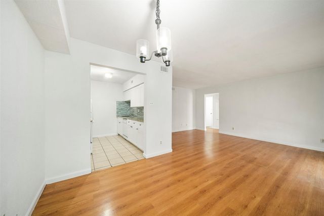 6201 Ranchester, Houston, TX, 77036
