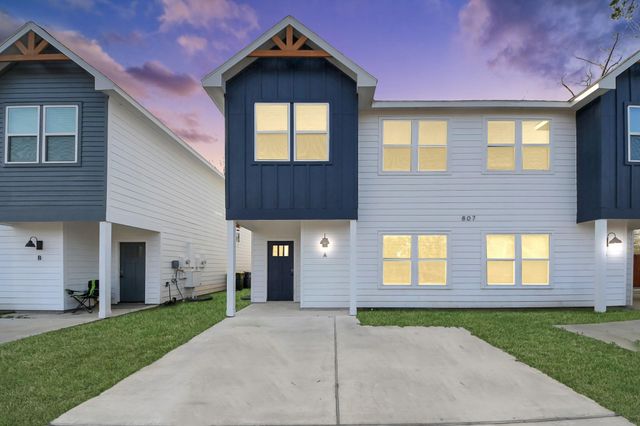 807 Avenue J, Conroe, TX, 77301