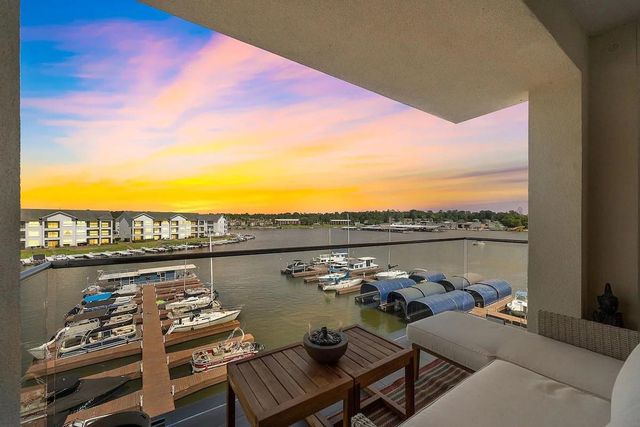 199 Waterpoint, Conroe, TX, 77356