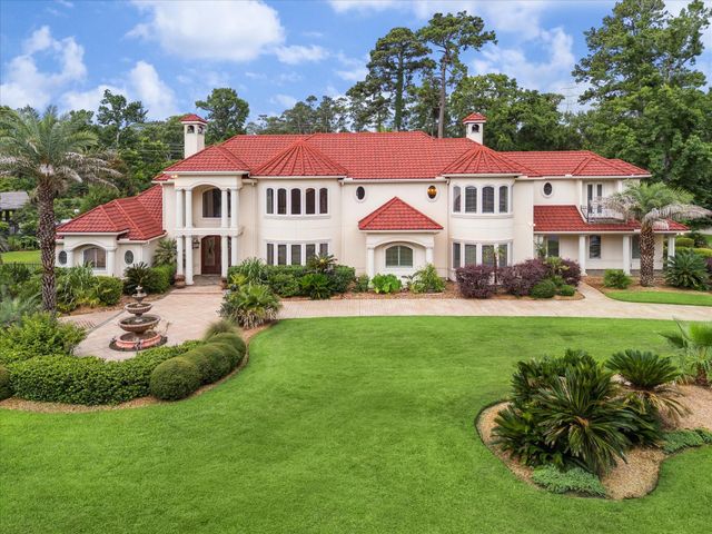  6 Kings Lake Estates Blvd, Kingwood, TX 77346