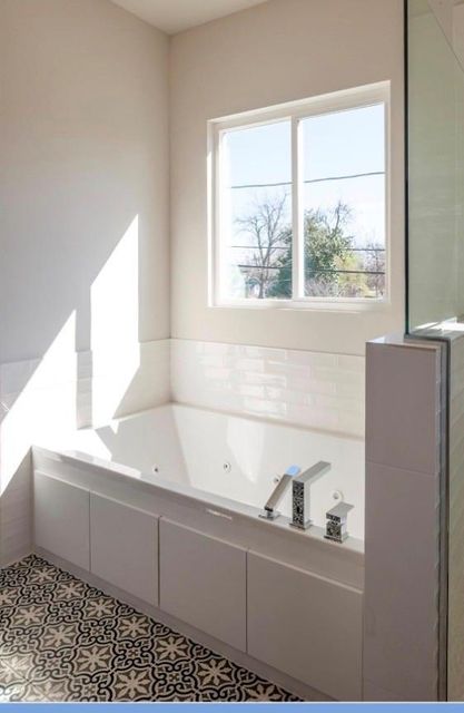 5209 Nichols, Houston, TX, 77020