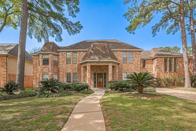  18307 Champion Forest Dr, Spring, TX 77379