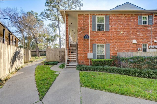 839 Wax Myrtle, Houston, TX, 77079