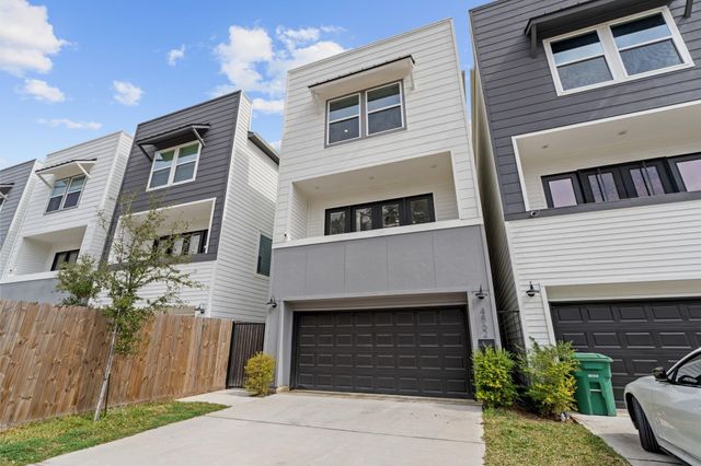 4862 Brinkman St — Brinkman Oaks