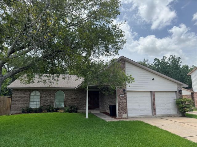  11514 Camphorwood Dr, Houston, TX 77089