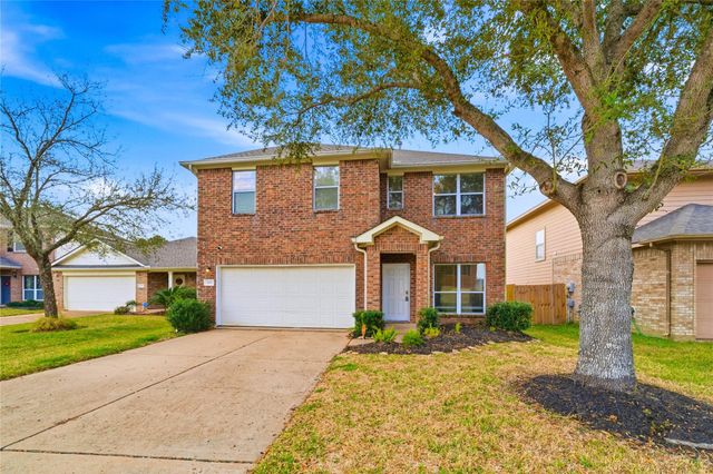  1111 Auburn View Ln, Fresno, TX 77545