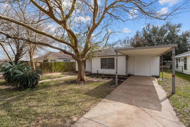 2817 4th ave n, Texas City, TX, 77590