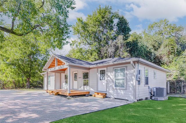 1054 Dewalt, Houston, TX, 77088