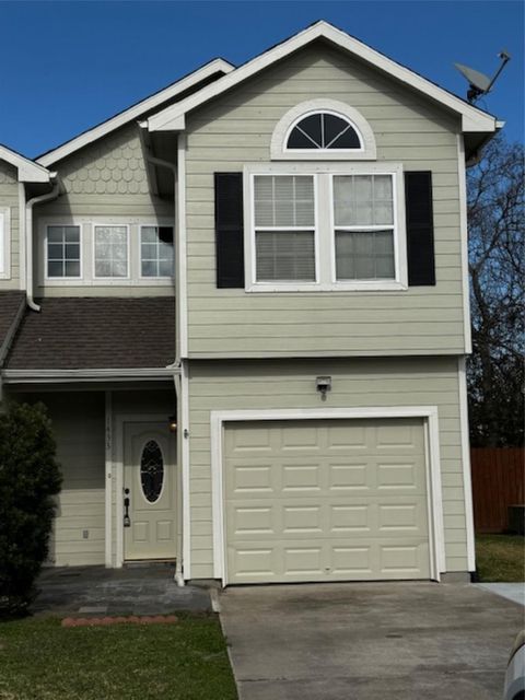1433 Kipp Ave, Kemah TX