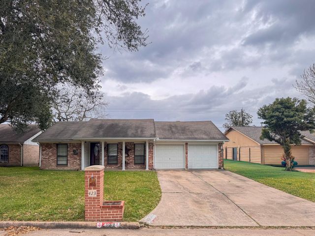 423 Rose Arbor, Houston, TX, 77060