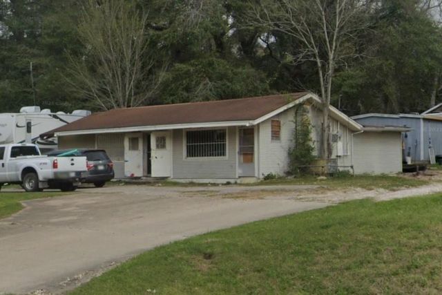 33776, 01 Highway 146, CR 2701, Cleveland, TX, 77327