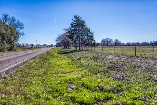  9044 Fm 1428, Midway, TX 75852