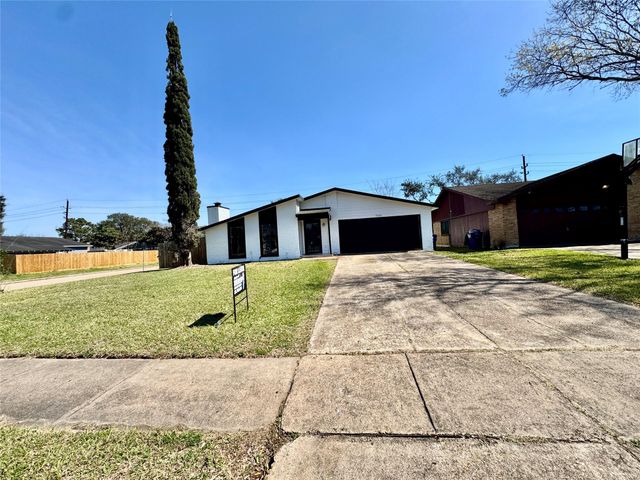 7203 Addicks Clodine, Houston, TX, 77083