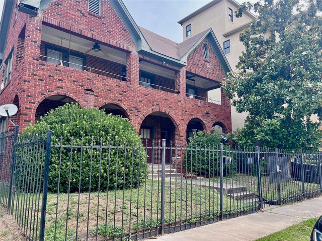320 Polk, Houston, TX, 77019