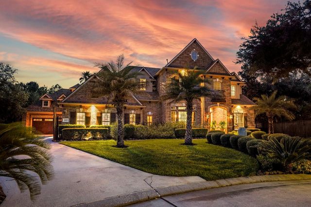  1307 Majestic Pines Ct, Houston, TX 77345