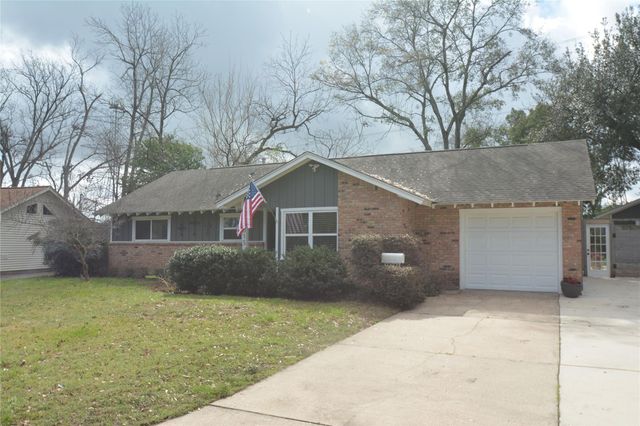 4015 Gardendale Dr — Shepherd Forest