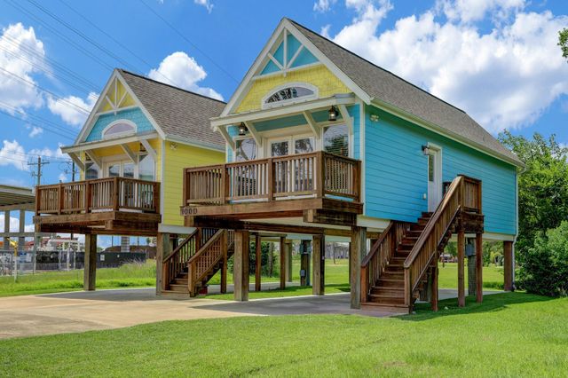50 8th, Kemah, TX, 77565