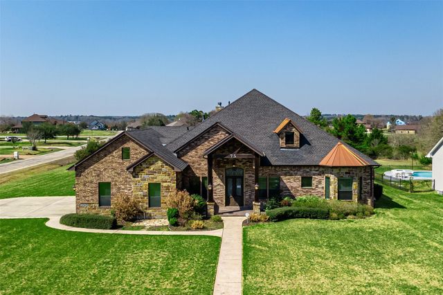  75 Grandview Blvd, Montgomery, TX 77356