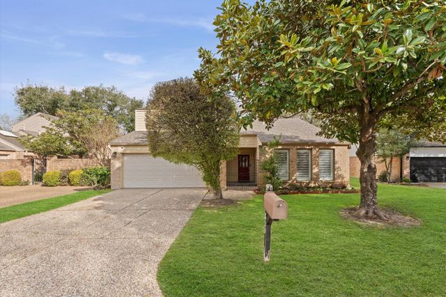 310 W Fair Harbor Ln — Barkers Landing Sec 01