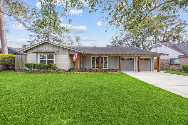 10207 Oakpoint Dr — Wildewood Forest