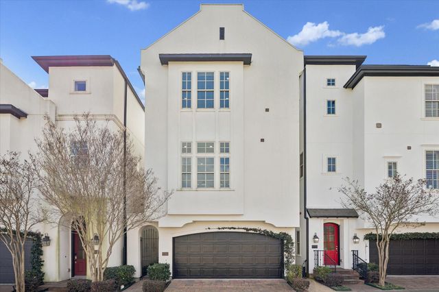 5717 Arabelle Crst — Cottage Grove