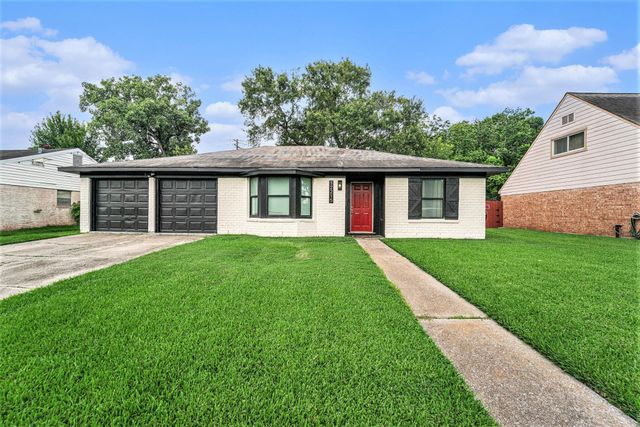 12215 Hillcroft