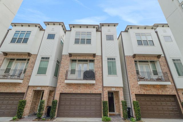 1030 W 26th, Houston, TX, 77008