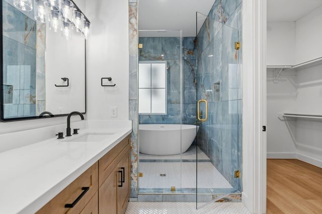 1140 16th, Houston, TX, 77008