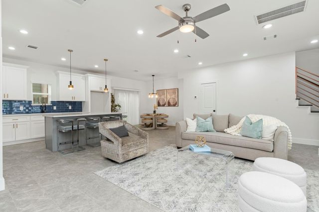 1515 Egypt St — Egypt Heights