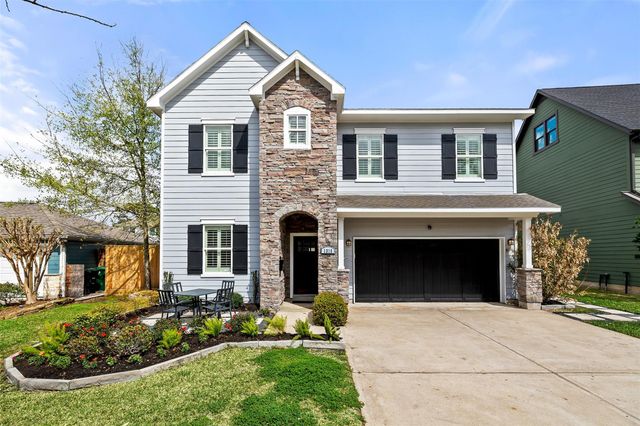 1316 Woodcrest Dr — Oak Forest