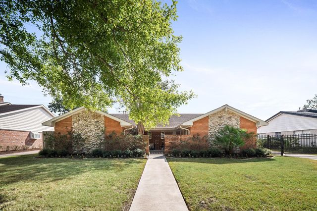 5743 Jason St — Meyerland 10