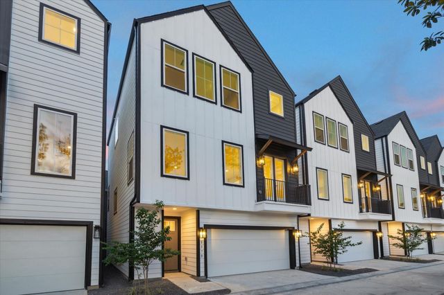 807 Martin St B — Martin Street Manors