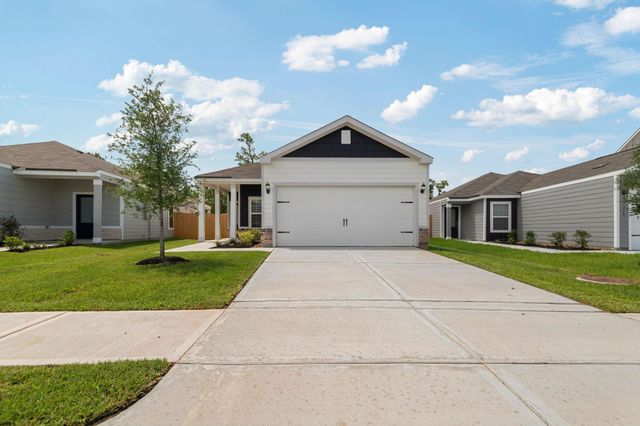 8214 Burnt Orchid Dr — Wayside Village