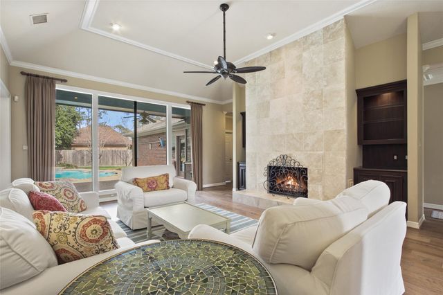 15807 Elk Park Ln — Bay Forest