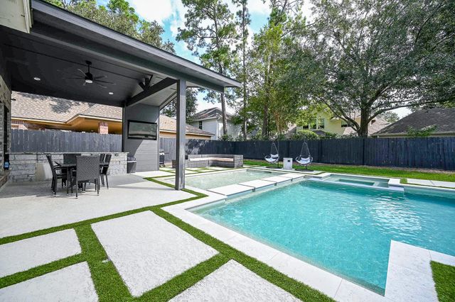 13606 Champions Centre Dr — Champions Centre Estates 01 Am