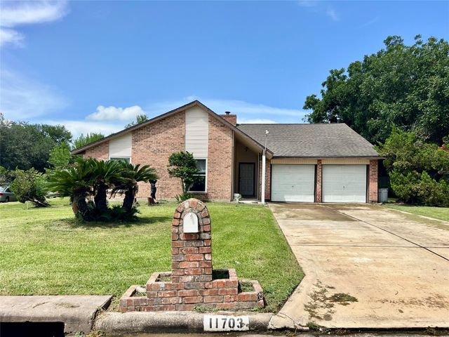 11703 Seawood Dr — Wood Meadows Sec 02