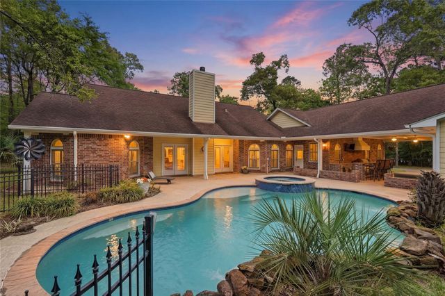 8911 Sendera, Magnolia, TX, 77354