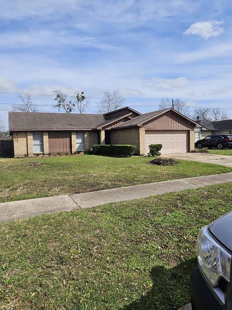 3923 Cedar Gardens, Houston, TX, 77082