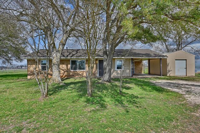 3249 Newsom