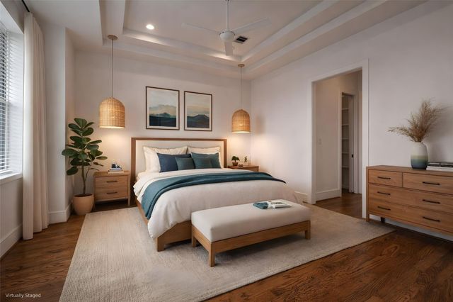 802 Detering St — Detering Park