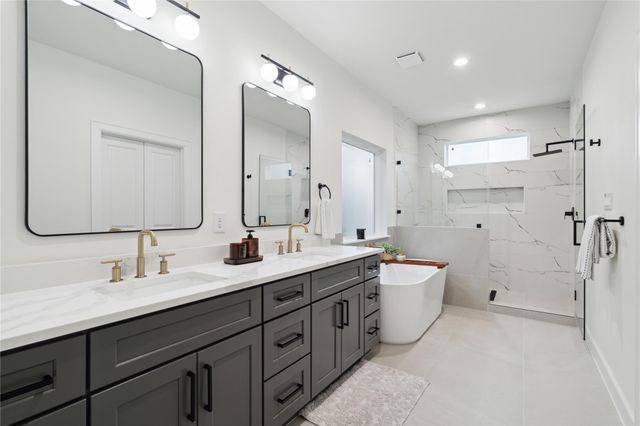 3735 Lydia St — Brick & Stone/Lydia Partial Re