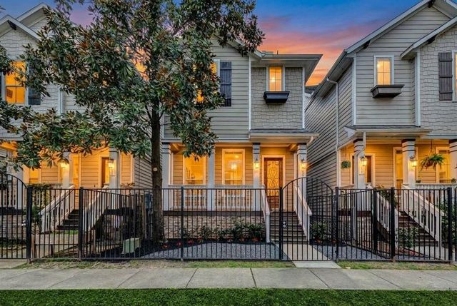 1184 Nelson Falls Ln — Beall Add 15 1/2 Street Sub