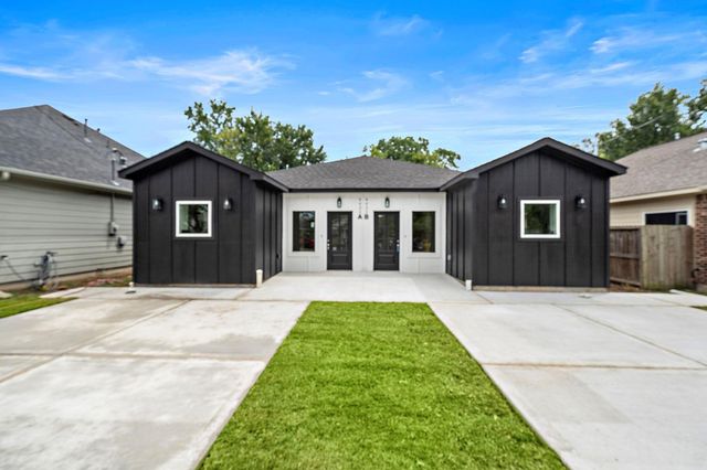 8402 Double, Houston, TX, 77088
