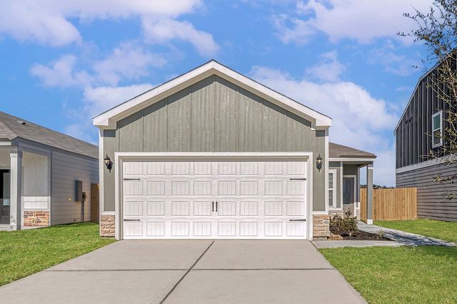 8203 Vanilla Orchid Dr — Wayside Village
