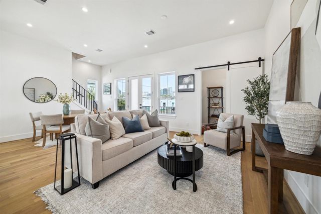 2214 Dennis St — EAST DENNIS DEVELOPMENT SOUTH