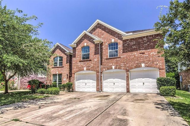 2103 Blue Water Bay