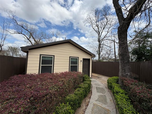 6722 Underhill, Houston, TX, 77092