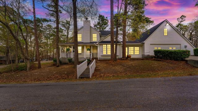  100 Lords Cir, Coldspring, TX 77331
