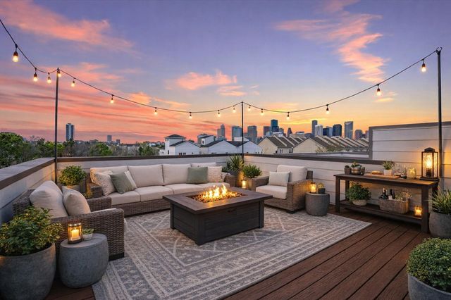 2715 St Emanuel, Houston, TX, 77004